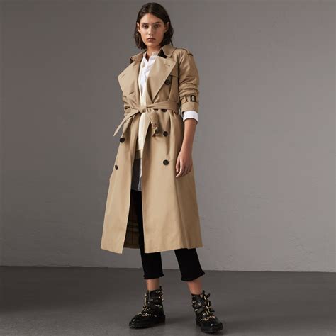 burberry outlet online trench coat|burberry extra long trench coat.